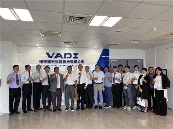 2022 愷得醫材科技股份有限公司-國立中央大學-國防醫學院-聯新國際醫院 呼吸暨睡眠研討會  特別邀請美國杜克大學 黃裕欽教授 蒞臨指導